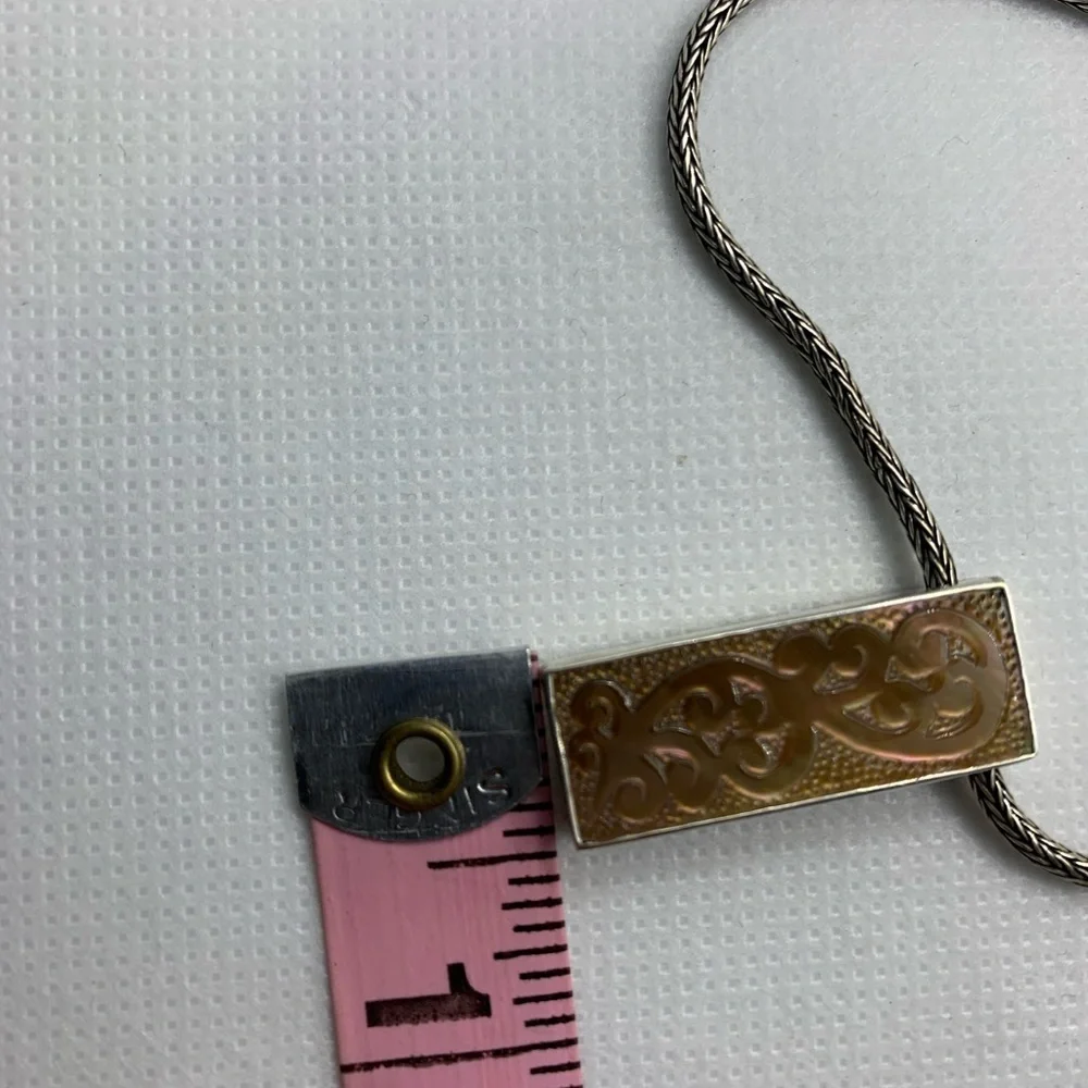 Lois Hill Mother Of Pearl Necklace New No Tags